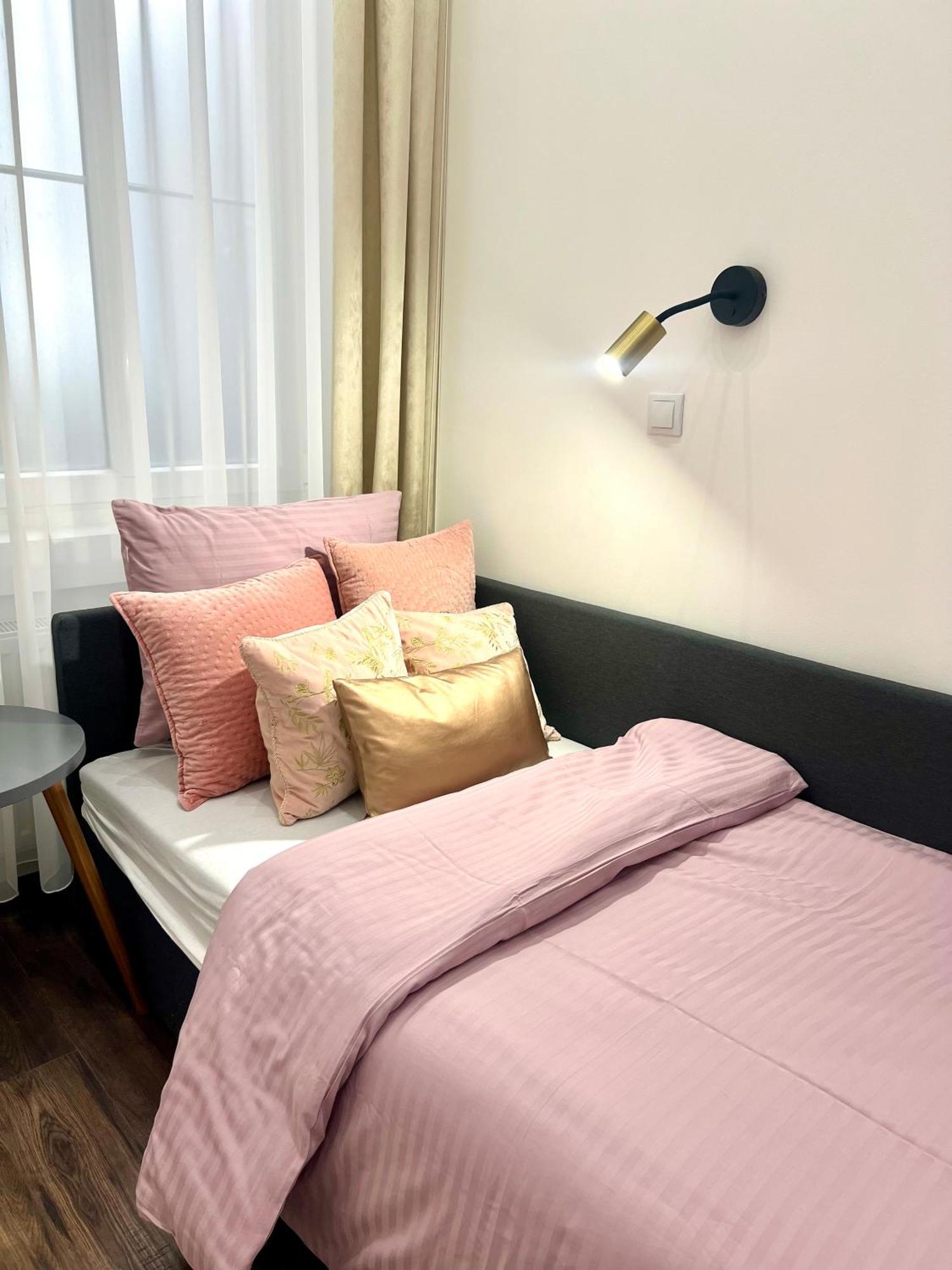 Elizabeth Apartment Deluxe Budapeste Exterior foto